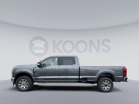 New 2026 Ford F350 Lariat w/ Lariat Ultimate Package image 2