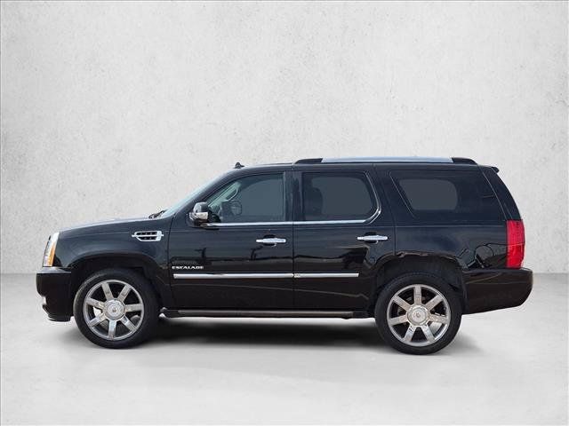 Used 2014 Cadillac Escalade Luxury RWD image 7