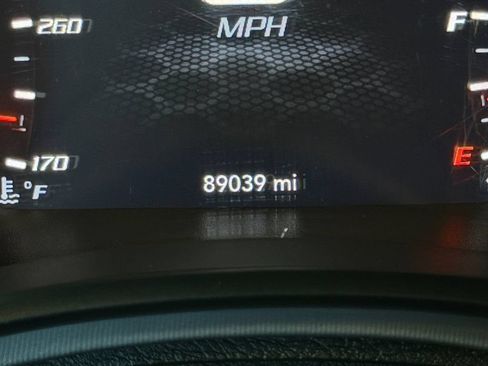 Used 2019 Dodge Charger Scat Pack w/ Dynamics Package RWD image 19