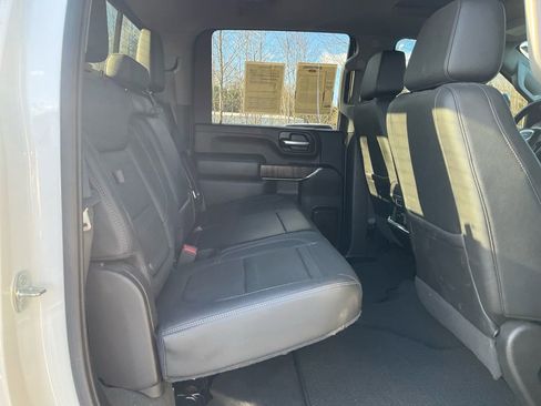 Used 2022 GMC Sierra 3500 Denali w/ Denali Ultimate Package AWD/4WD image 13