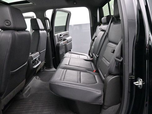Used 2023 GMC Sierra 3500 Denali w/ Denali Ultimate Package image 30