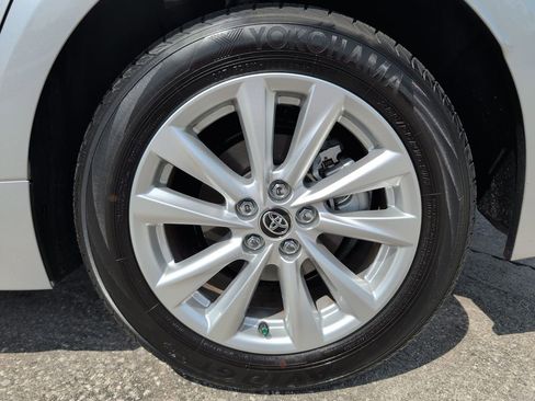 Used 2024 Toyota Corolla XLE FWD image 29