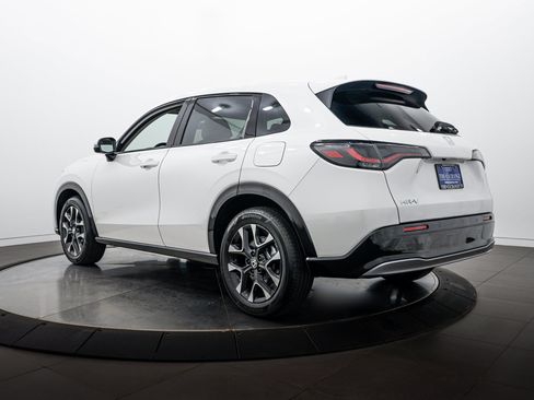 Used 2026 Honda HR-V EX-L image 5