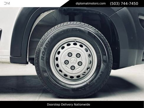 Used 2025 RAM ProMaster 2500 w/ Safety Group FWD image 39