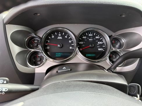 Used 2007 Chevrolet Silverado 1500 LT w/ Max Trailering Pack image 16