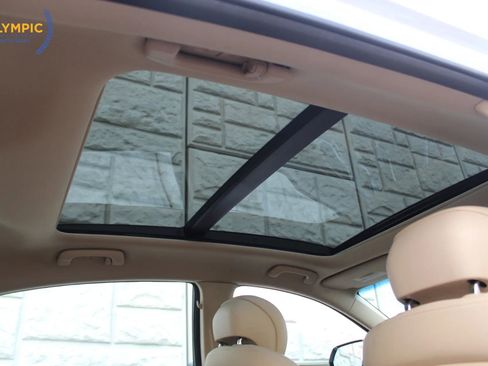 Used 2017 Genesis G80 3.8 w/ Option Group 02 image 34