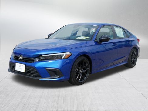 Certified 2023 Honda Civic Sport image 3