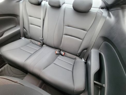 Used 2017 Honda Accord EX-L image 31