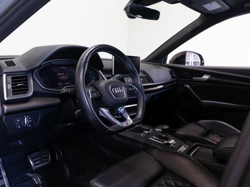 Used 2020 Audi SQ5 Premium Plus w/ Premium Plus Package image 18