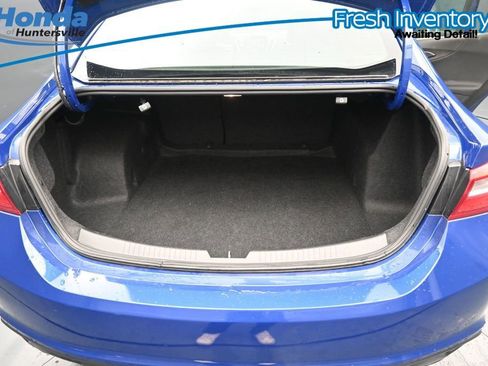Used 2023 Chevrolet Malibu LT FWD image 18