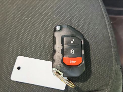 Used 2023 Jeep Wrangler Unlimited Sport AWD/4WD image 22