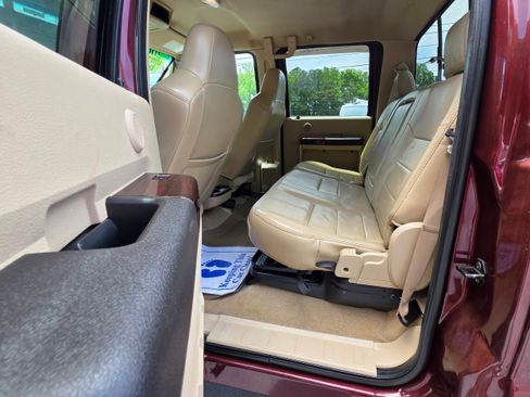 Used 2009 Ford F250 Lariat AWD/4WD image 21