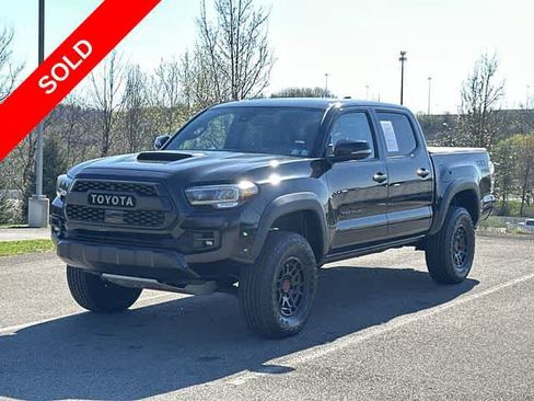 Used 2023 Toyota Tacoma TRD Pro AWD/4WD image 1