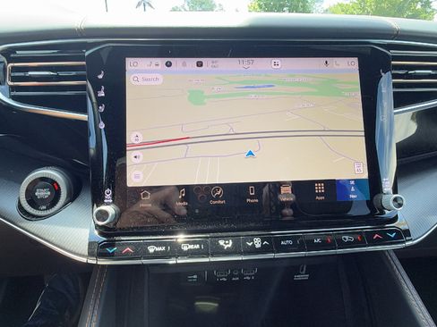 New 2026 Jeep Grand Wagoneer Summit AWD/4WD image 27