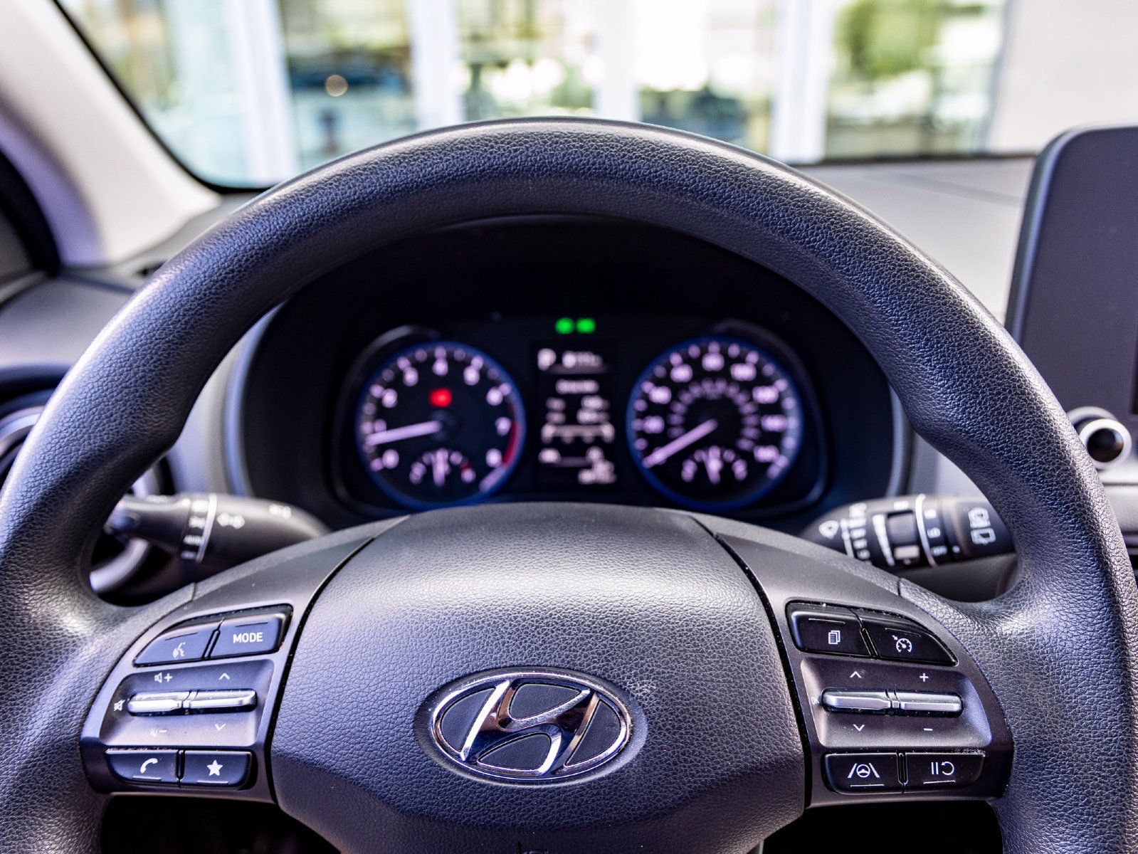 Used 2023 Hyundai Kona SEL AWD/4WD image 18