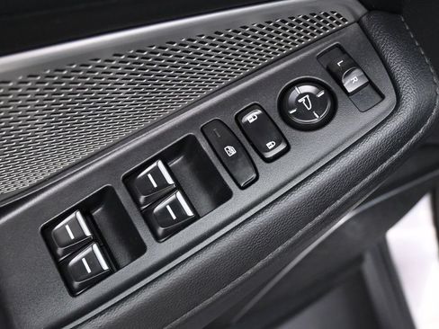 Used 2023 Acura MDX SH-AWD image 4