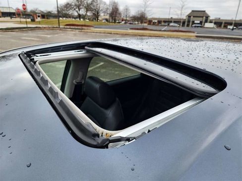 Used 2024 Honda CR-V EX-L image 4