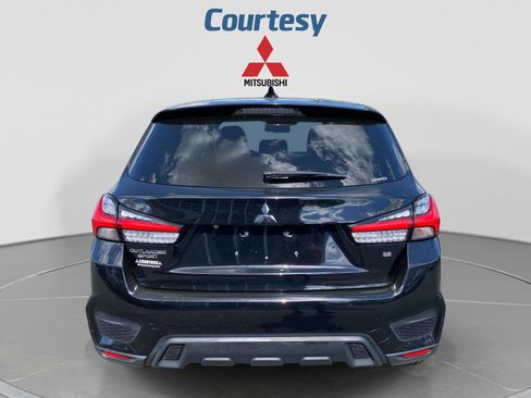 Used 2020 Mitsubishi Outlander Sport SE AWD/4WD image 4
