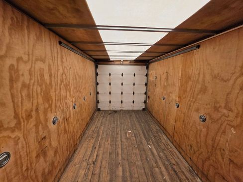 Used 2020 Chevrolet Express 3500 w/ Driver Convenience Package RWD image 14
