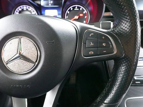 Used 2018 Mercedes-Benz GLC 300 4MATIC image 14