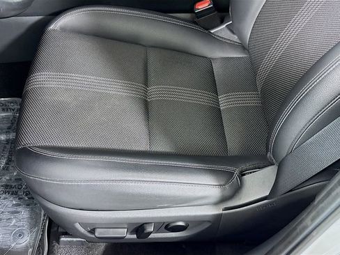 Used 2024 MAZDA CX-50 AWD 2.5 S w/ Preferred Package image 19