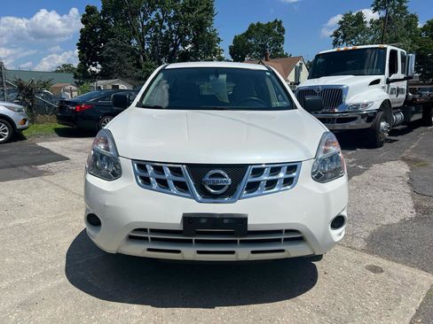 Used 2012 Nissan Rogue S image 2