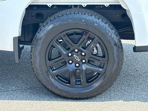 Used 2026 Chevrolet Silverado 1500 RST w/ RST Select Package RWD image 19