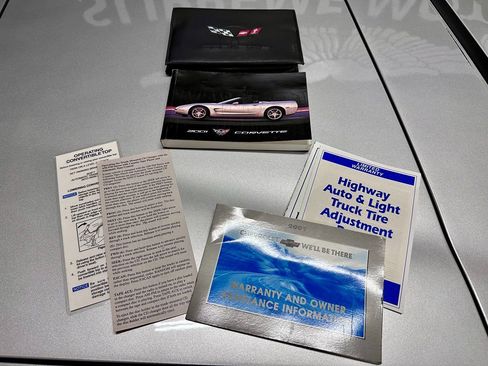 Used 2001 Chevrolet Corvette Convertible w/ Preferred Equipment Group2 image 25