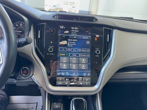 Used 2023 Subaru Outback Limited XT image 18