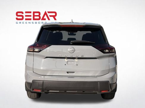 Used 2026 Nissan Rogue SV FWD image 7