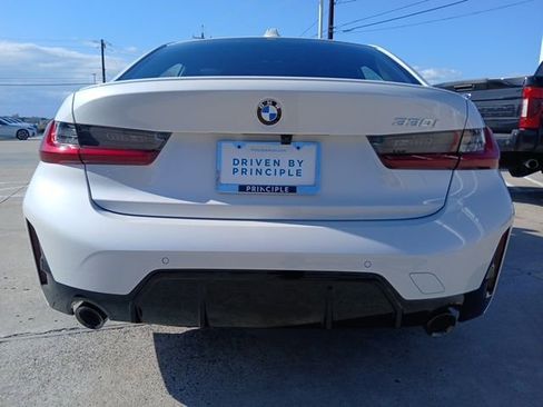 New 2025 BMW 330i Sedan w/ M Sport Package RWD image 8