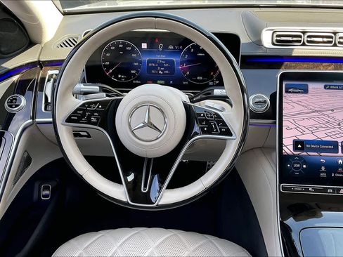 Used 2021 Mercedes-Benz S 580 4MATIC Sedan image 5