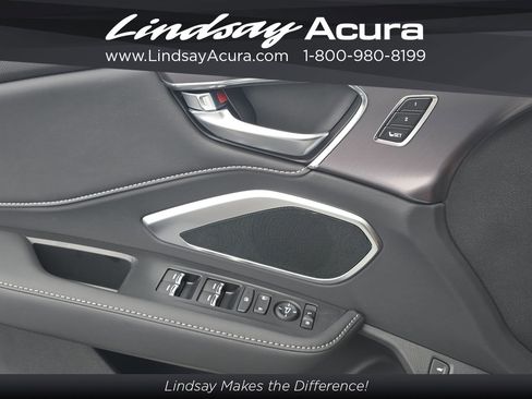 New 2025 Acura RDX image 20