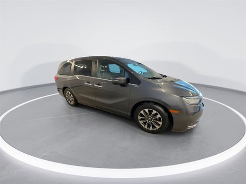 Used 2023 Honda Odyssey EX-L image 2