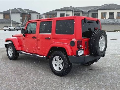 Used 2013 Jeep Wrangler Unlimited Sport image 6