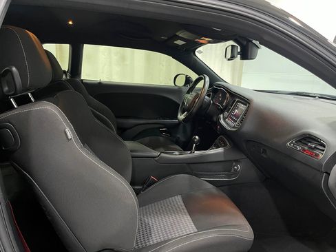 Used 2020 Dodge Challenger SRT Hellcat RWD image 29