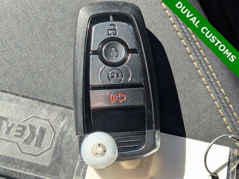 New 2025 Ford Bronco Badlands image 59