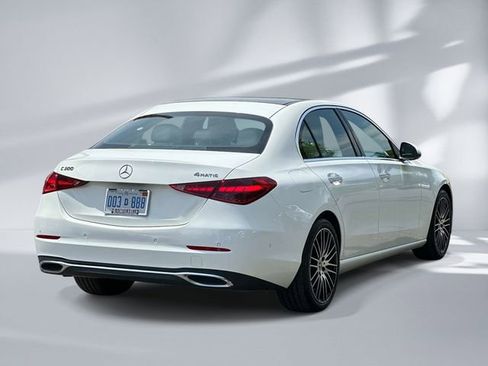 Used 2025 Mercedes-Benz C 300 4MATIC Sedan image 4