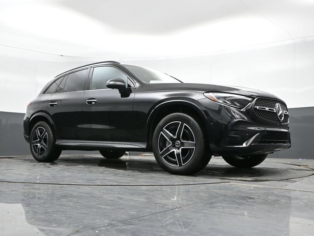 Used 2023 Mercedes-Benz GLC 300 image 40