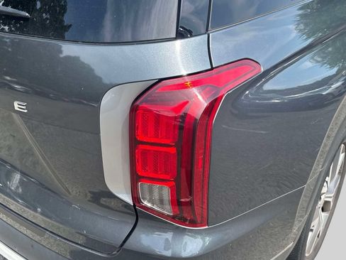 Used 2021 Hyundai Palisade SEL FWD image 9