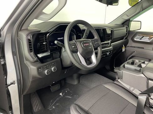 New 2026 GMC Sierra 1500 SLE w/ X31 Off-Road Package AWD/4WD image 3