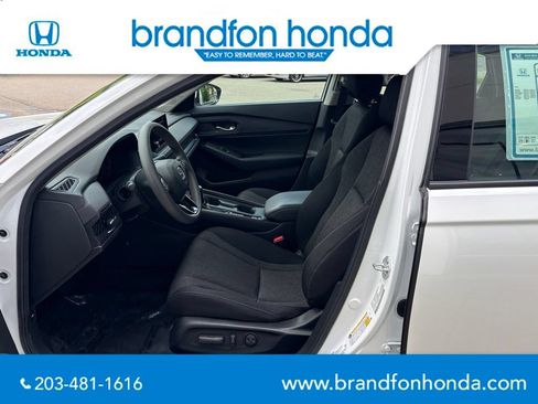Used 2023 Honda Accord EX image 21