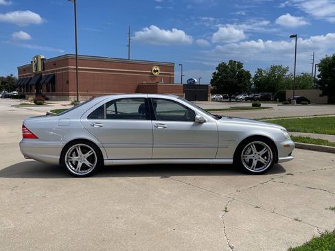 Used 2005 Mercedes-Benz S 55 AMG image 4
