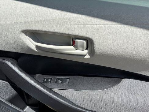 Certified 2025 Toyota Corolla LE FWD image 16