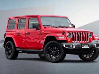 Used 2023 Jeep Wrangler Unlimited Sahara w/ Cold Weather Group video 2