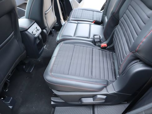 New 2026 Ford Explorer ST-Line w/ ST-Line Street Pack AWD/4WD image 13