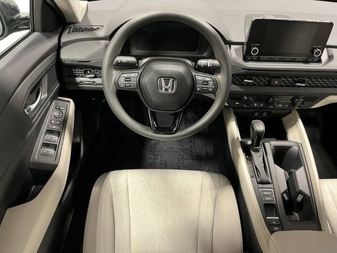 New 2025 Honda Accord SE image 19