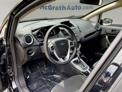Used 2017 Ford Fiesta SE FWD image 16