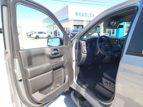 New 2026 Chevrolet Silverado 1500 Custom w/ Turbomax Blackout Package AWD/4WD image 23