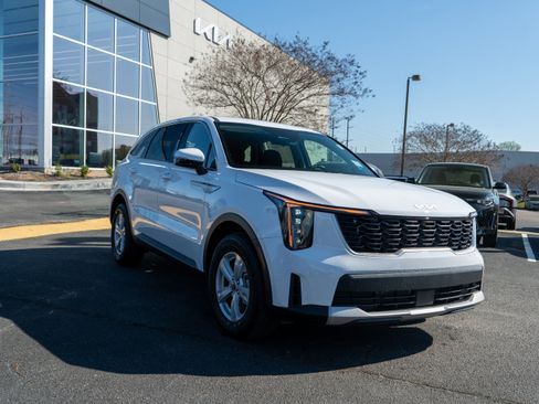 New 2026 Kia Sorento LX image 12